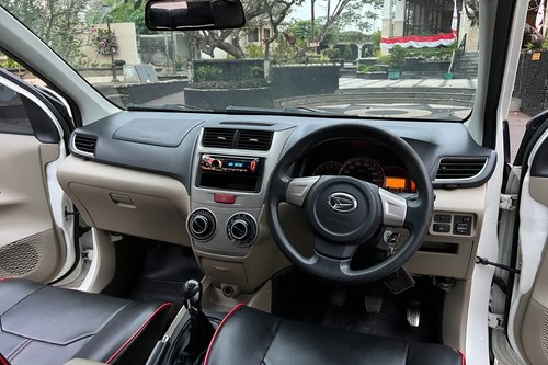 2014 Daihatsu Xenia 1.3 R Deluxe MT tua