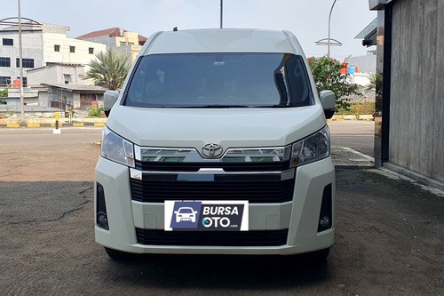 Used 2023 Toyota Hiace Premio