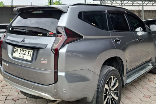 2019 Mitsubishi Pajero Sport Dakar 4x4 AT tua