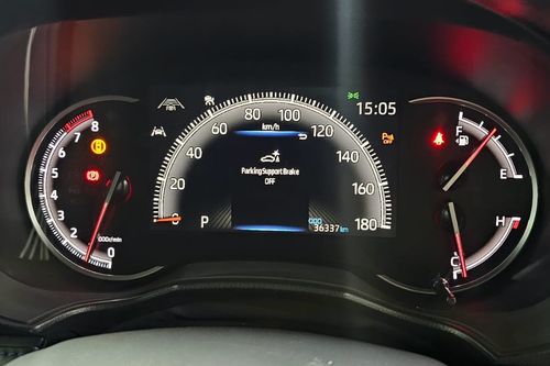 2022 Toyota Voxy 2.0 CVT bekas