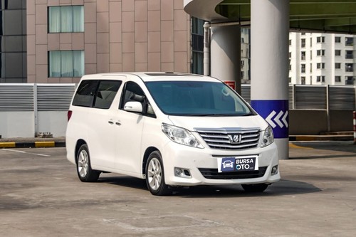 2012 Toyota Alphard  2.5 G AT HYBRID bekas