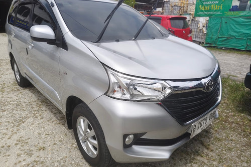 Beli mobil bekas
