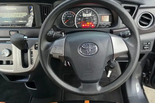Beli mobil bekas
