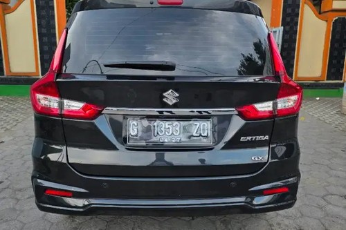 Beli mobil bekas
