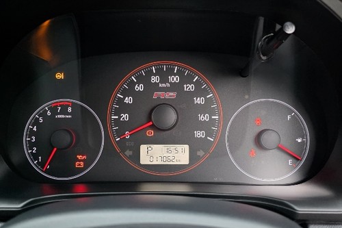 Beli mobil bekas