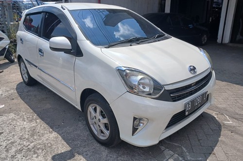 2016 Toyota Agya 1.0L G M/T tua