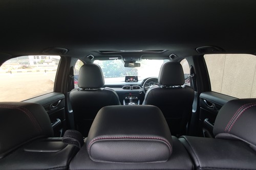 2022 Mazda CX 5 Kuro tua