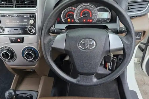Beli mobil bekas