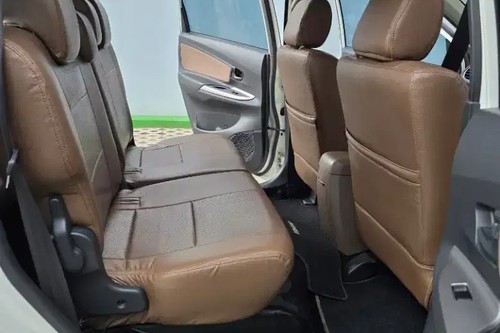 Beli mobil bekas