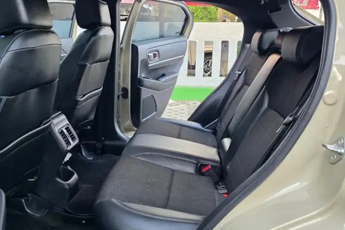 Dijual 2023 Honda HRV 1.5L SE CVT bekas