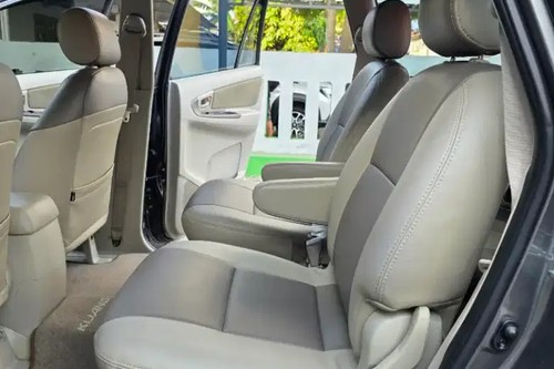 Beli mobil bekas