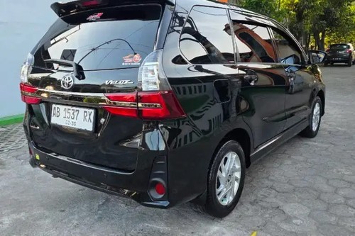 Beli mobil bekas
