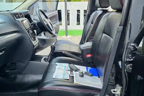 Dijual 2020 Toyota Avanza Veloz 1.3 M/T bekas