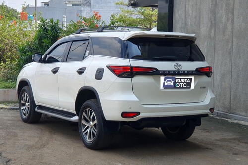 2019 Toyota Fortuner 2.4 VRZ AT tua