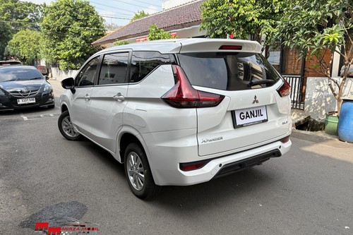 2020 Mitsubishi Xpander GLS CVT tua