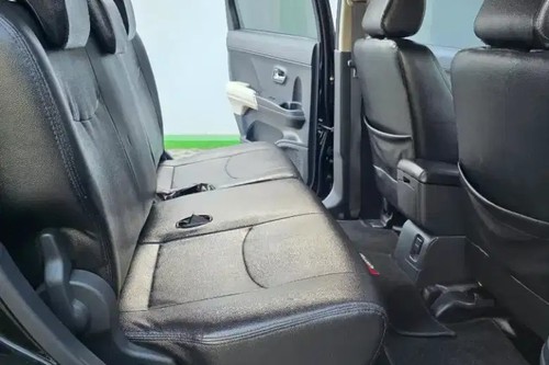 Beli mobil bekas