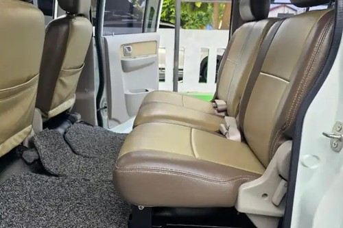Beli mobil bekas
