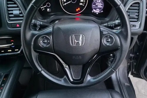 2022 Honda HRV SE 1.5L AT bekas