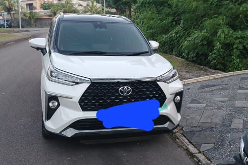 Used 2023 Toyota Veloz Q CVT TSS