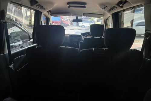 2013 Nissan Serena 2.0 X AT HWS bekas