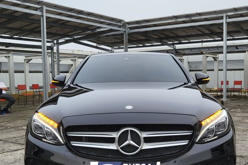 2016 Mercedes Benz C-Class Sedan C 250 AMG bekas