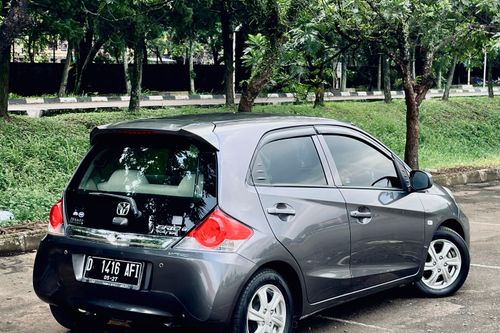 Beli mobil bekas