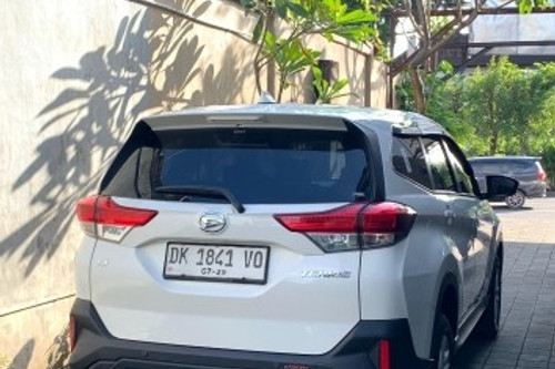 Dijual 2024 Daihatsu Terios X M/T bekas