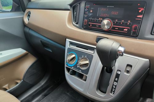 Dijual 2017 Toyota Calya G AT bekas