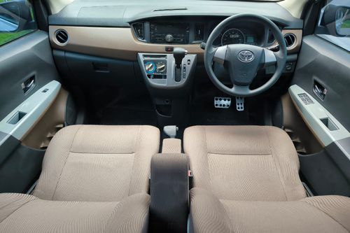 2017 Toyota Calya G AT bekas