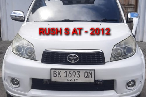 2012 Toyota Rush  S AT bekas