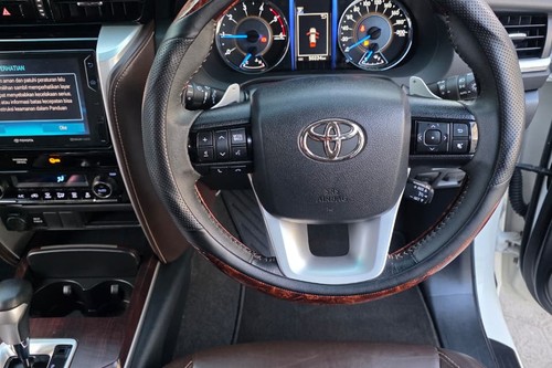 2020 Toyota Fortuner 2.4 VRZ AT bekas
