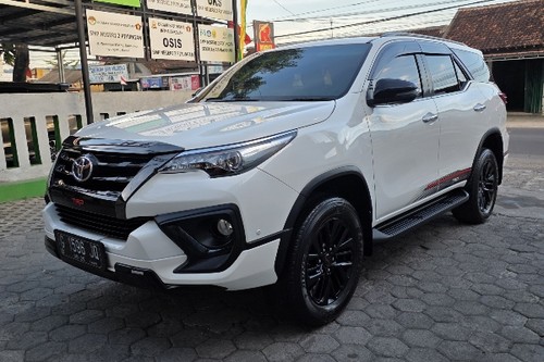2020 Toyota Fortuner 2.4 VRZ AT bekas