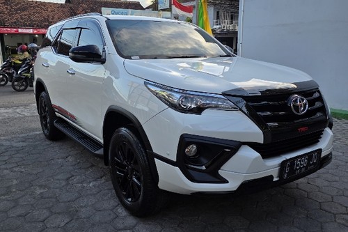 Beli mobil bekas