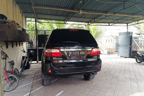 Dijual 2009 Toyota Fortuner 2.7 G LUX AT bekas