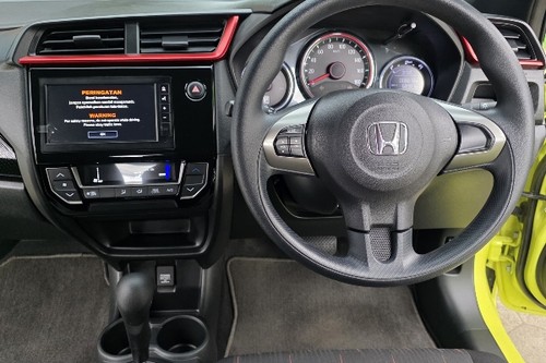 Dijual 2024 Honda Brio RS 1.2L AT bekas