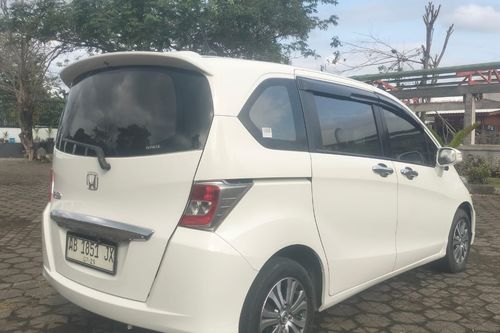 2015 Honda Freed PSD bekas