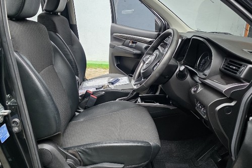 Dijual 2023 Suzuki XL7 Hybrid Alpha AT bekas