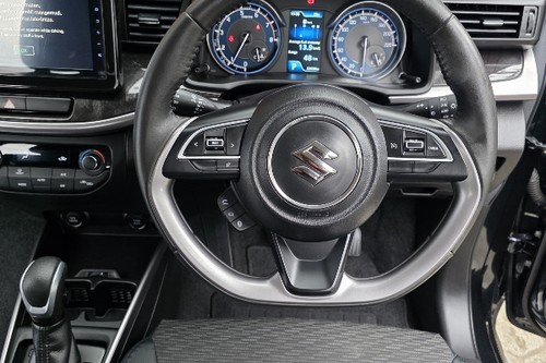 2023 Suzuki XL7 Hybrid Alpha AT tua
