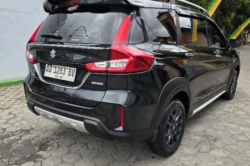 2023 Suzuki XL7 Hybrid Alpha AT tua