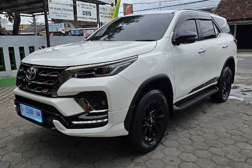 2024 Toyota Fortuner 2.8 VRZ 4x2 AT bekas