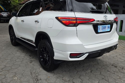 Dijual 2024 Toyota Fortuner 2.8 VRZ 4x2 AT bekas