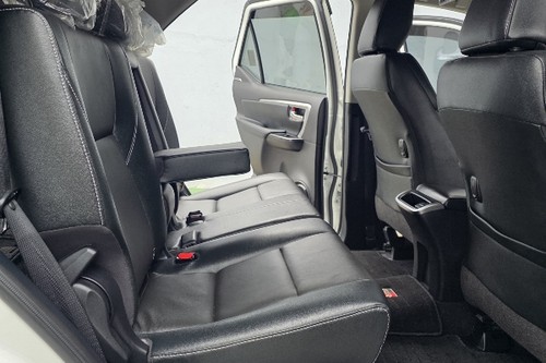 Beli mobil bekas