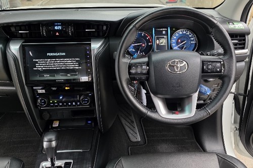 2024 Toyota Fortuner 2.8 VRZ 4x2 AT bekas