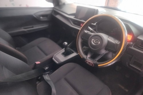 2023 Daihatsu Ayla 1.0L M MT tua