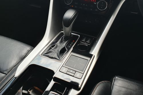 2019 Mitsubishi Eclipse Cross ULTIMATE 1.5L A/T bekas
