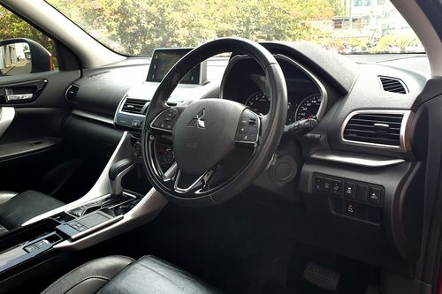 2019 Mitsubishi Eclipse Cross ULTIMATE 1.5L A/T bekas