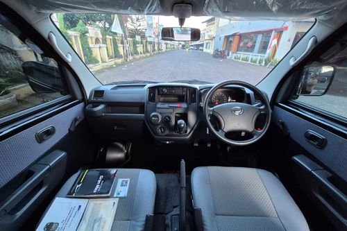 2023 Daihatsu Gran Max MB Minibus 1.5L D Mini Bus MT tua