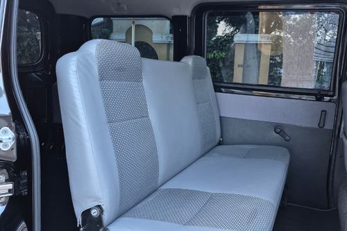 2023 Daihatsu Gran Max MB Minibus 1.5L D Mini Bus MT tua