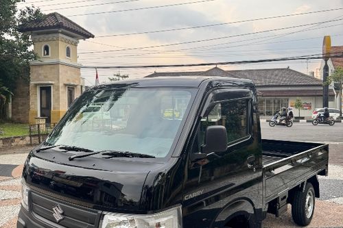 2023 Suzuki Carry 1.0 Standar PU tua