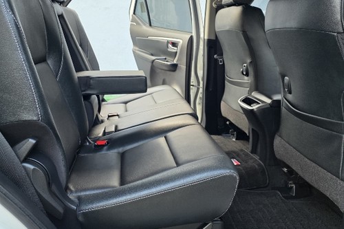 Dijual 2023 Toyota Fortuner 2.8 VRZ 4x2 AT bekas
